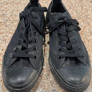 Black Converse, Size 8